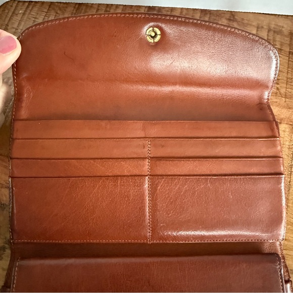Vintage Coach Long Snap Bi-fold Wallet & Checkbook Cover in British Tan Leather - Picture 7 of 17